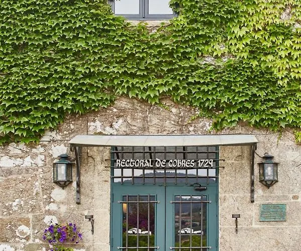 호텔 Rectoral De Cobres 1729 3*